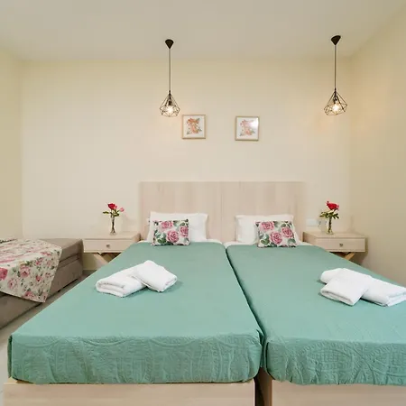 Aenaon Aparthotel 3*